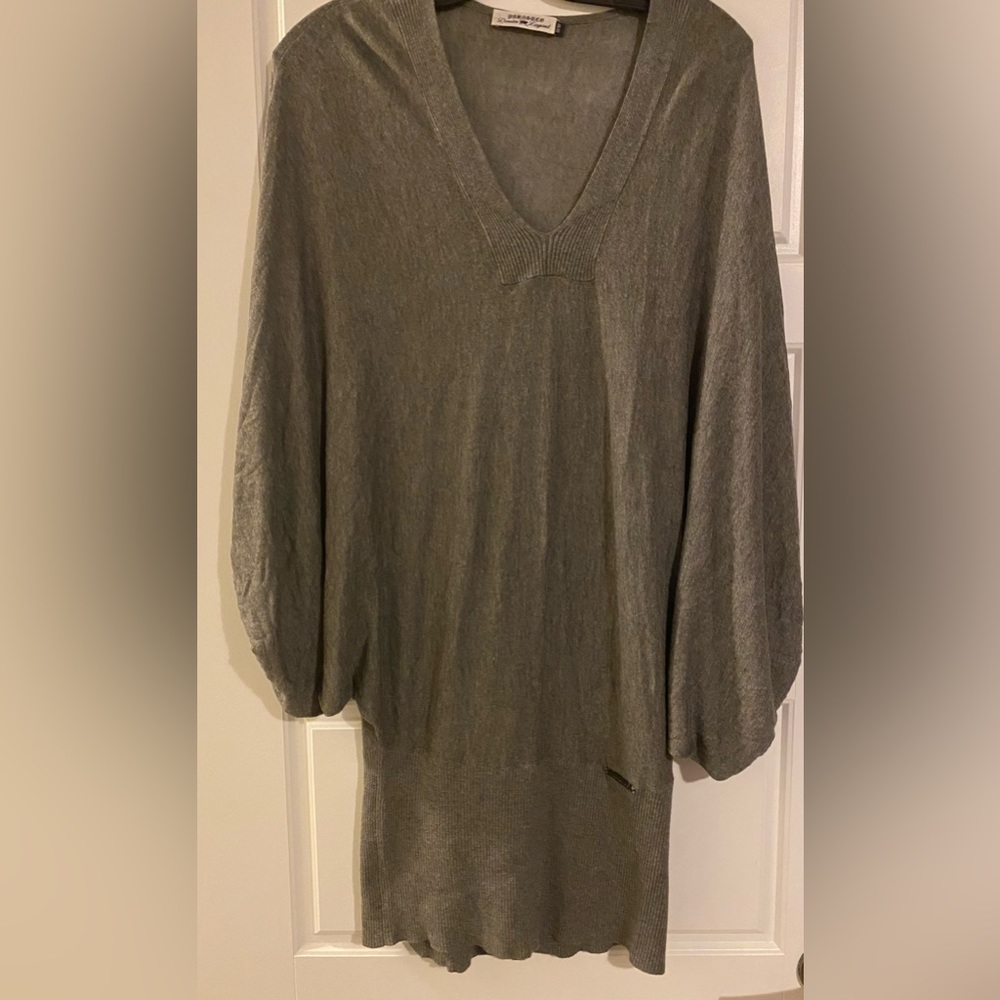 Parasuco medium sweater dress